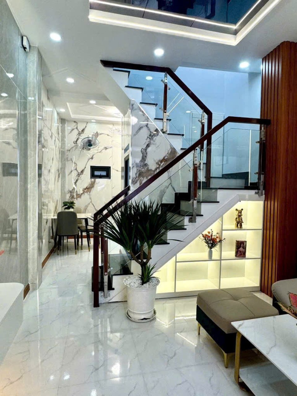 Nhà mới 2 tầng 32m2, Vuông – Phan Huy Ích QV - Ảnh 2